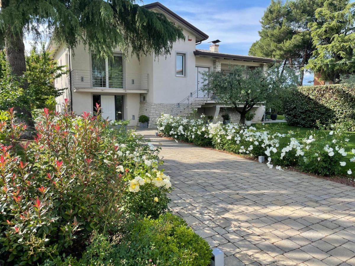Assisi Charme Bed & Breakfast Bagian luar foto