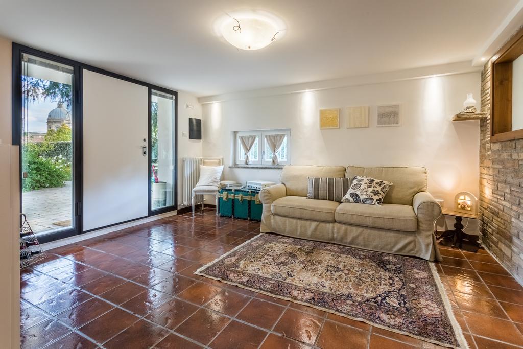 Assisi Charme Bed & Breakfast Bagian luar foto