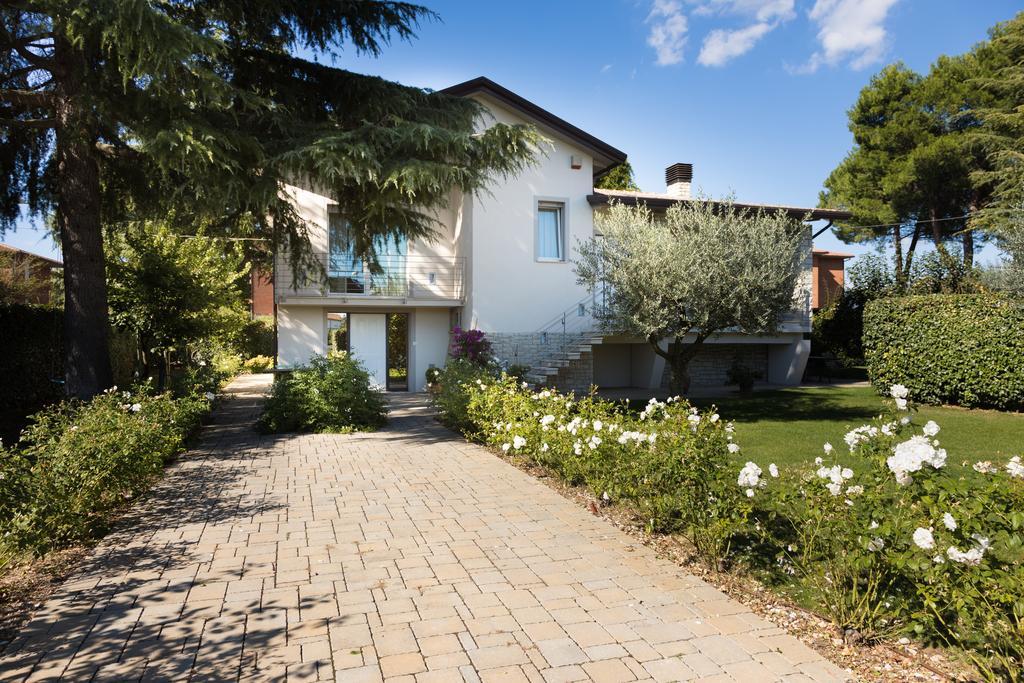 Assisi Charme Bed & Breakfast Bagian luar foto