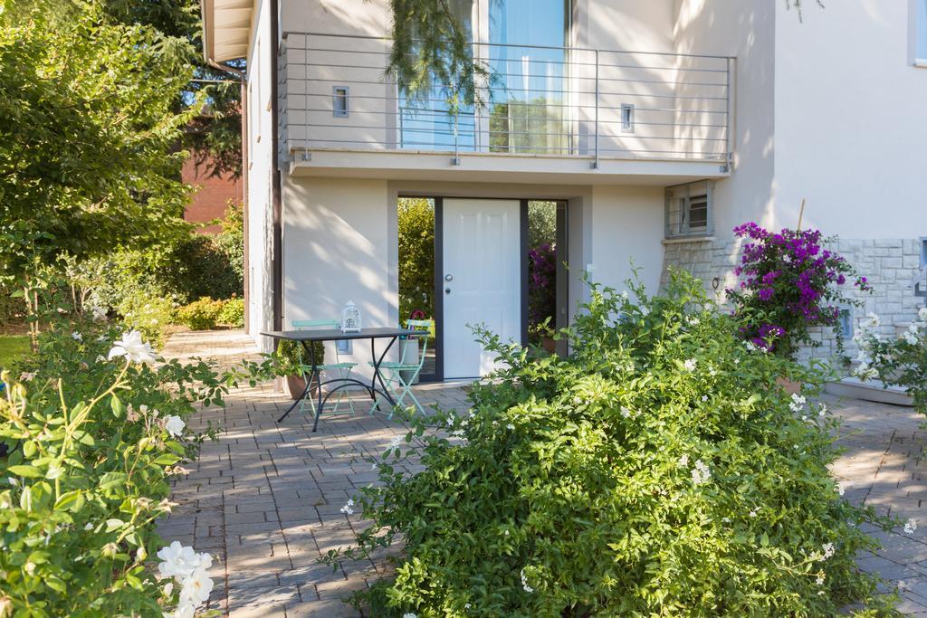 Assisi Charme Bed & Breakfast Bagian luar foto